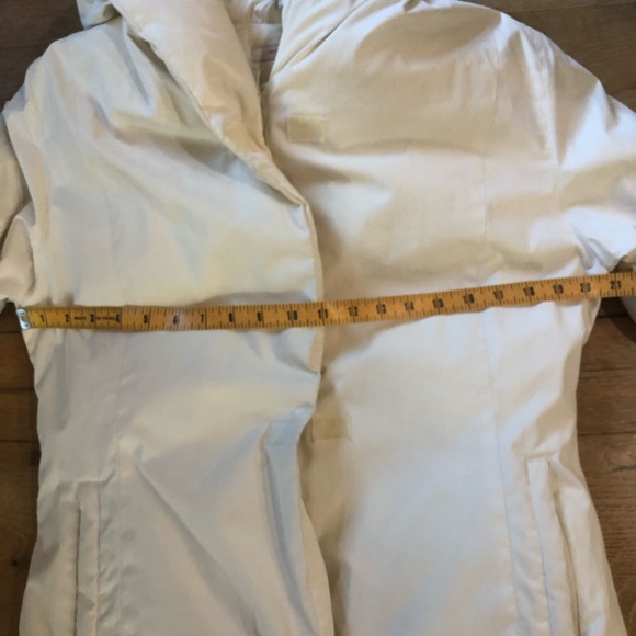 white real down puffer coat Laura Biagiotti Made in Italy size 12kids/XSP - Picture 12 of 15